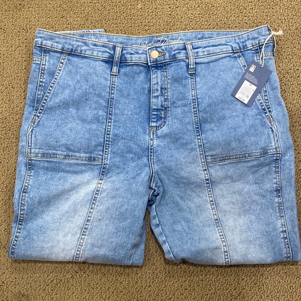 Universal Thread Jeans Size 18